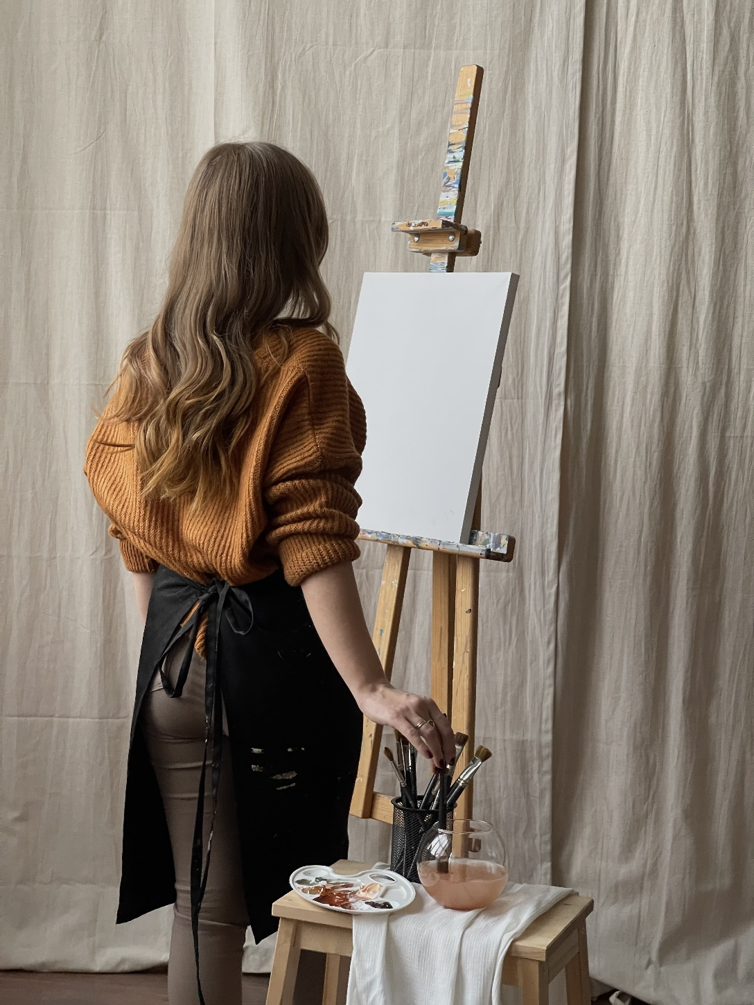 Взрослое индивидуальное занятие по рисованию