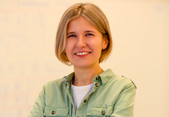 Елена Леонидовна