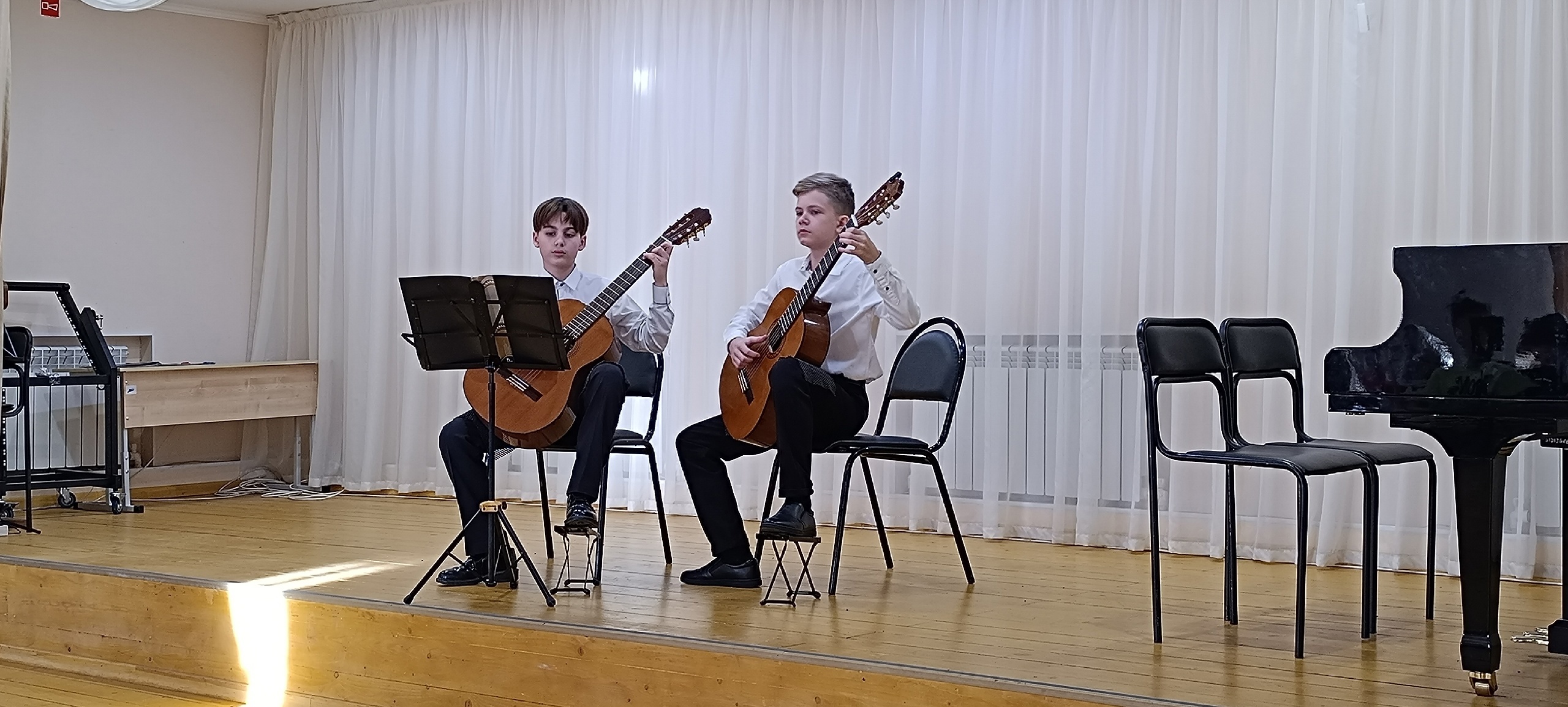 программа «Народные инструменты»