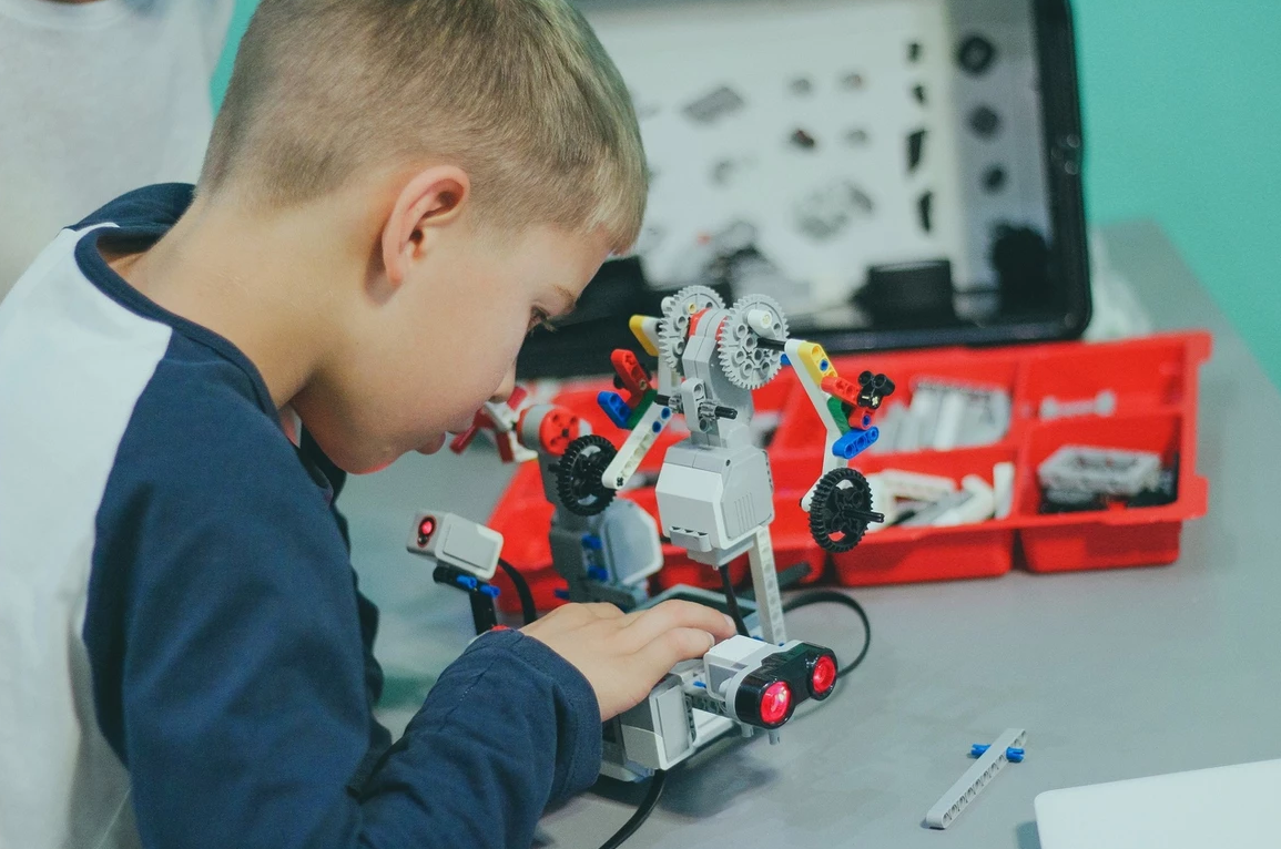 Робототехнический центр Mindstorms 9+