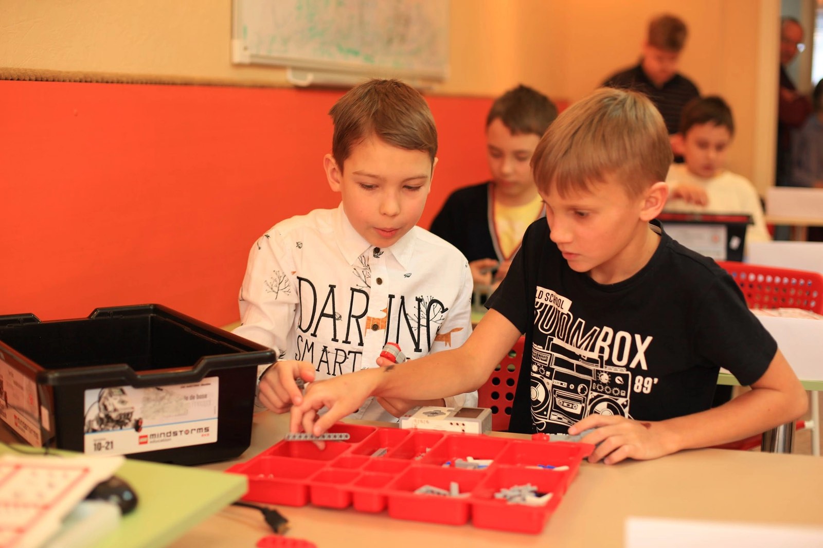 Соревновательная робототехника 11+