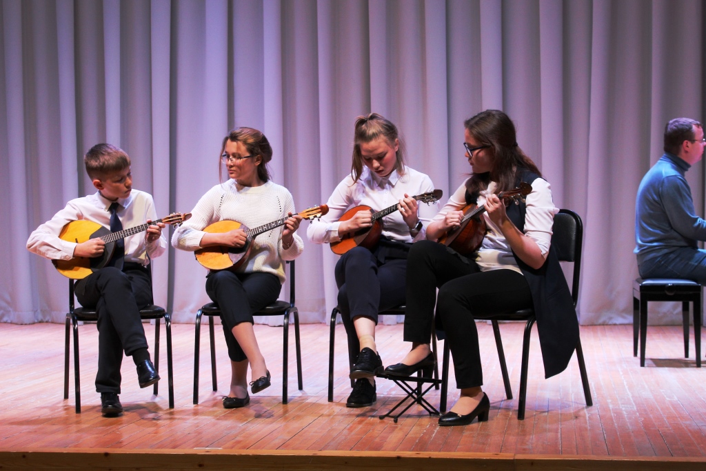 Народные инструменты для детей