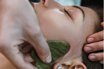 Икигаи: Гуа-Ша массаж лица (Группа)